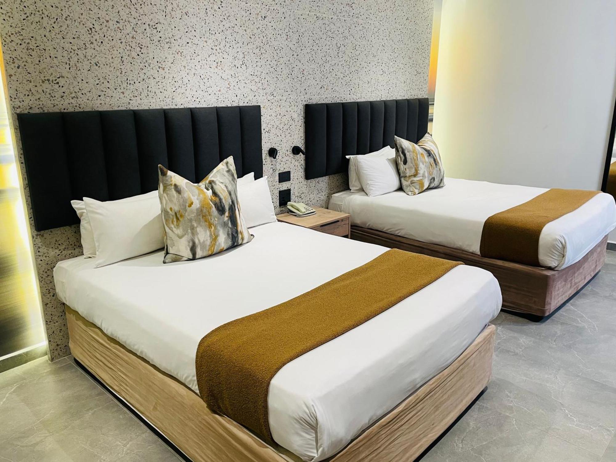 Pavilion Hotel Дурбан Экстерьер фото
